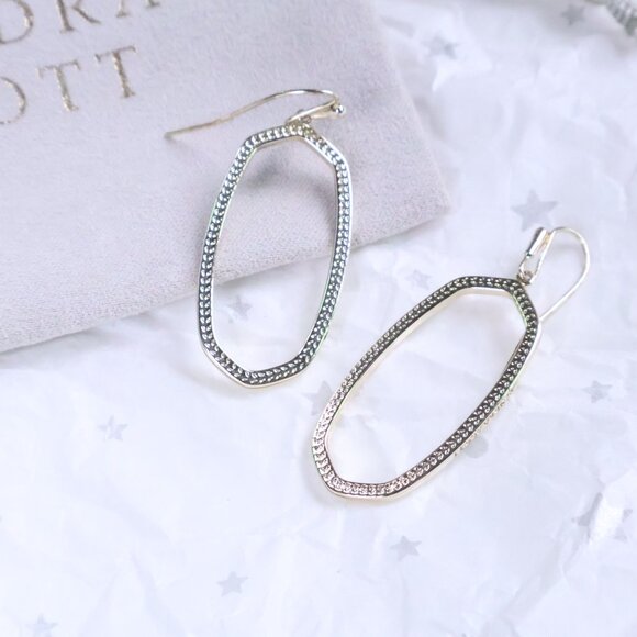 Kendra Scott Gold Drop Earrings 🌼 - Picture 2 of 2